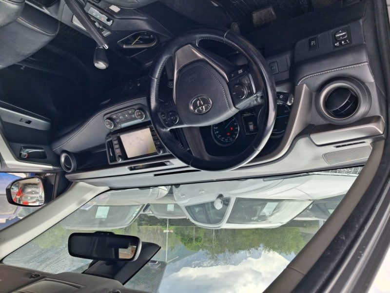 TOYOTA RAV4 HYBRIDE 197 CV 4WD 4X4 DESIGN CAMERA 360 CUIR ELECTRIQUE SUIVIE COMPLET 