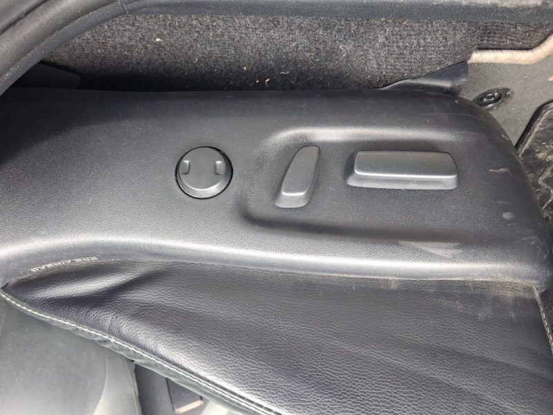 TOYOTA RAV4 HYBRIDE 197 CV 4WD 4X4 DESIGN CAMERA 360 CUIR ELECTRIQUE SUIVIE COMPLET 