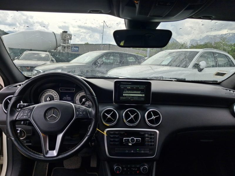 MERCEDES CLASSE A  200 CDI AMG LINE 136CV BVA CAMERA DE RECUL 