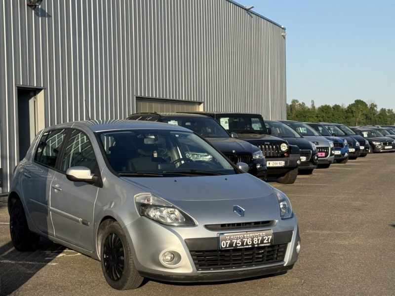 Renault Clio III 1.2 100ch Expression CLIM 