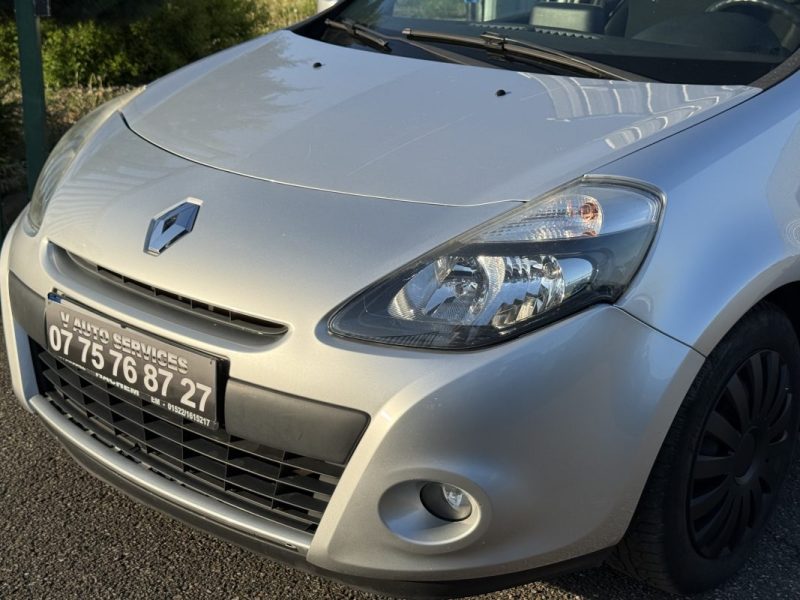 Renault Clio III 1.2 100ch Expression CLIM 