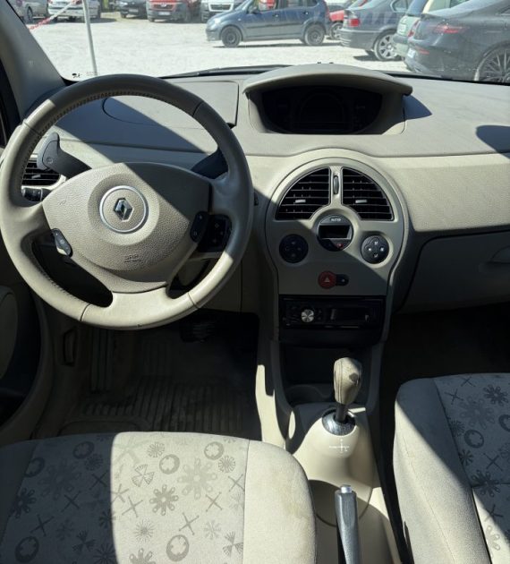 RENAULT MODUS 1.5 DCI 85 DYNAMIQUE QUICKSHIFT 2009