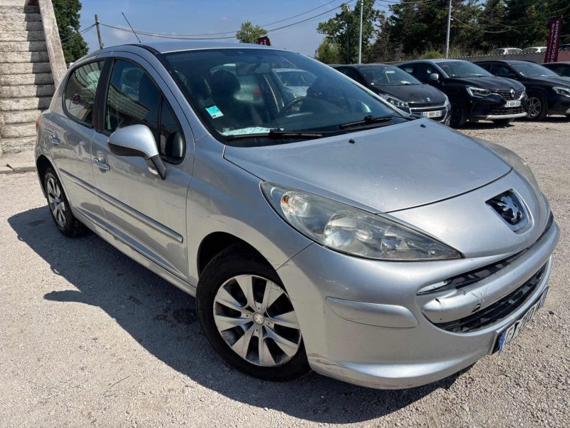 PEUGEOT 207 1.4E URBAN 2006