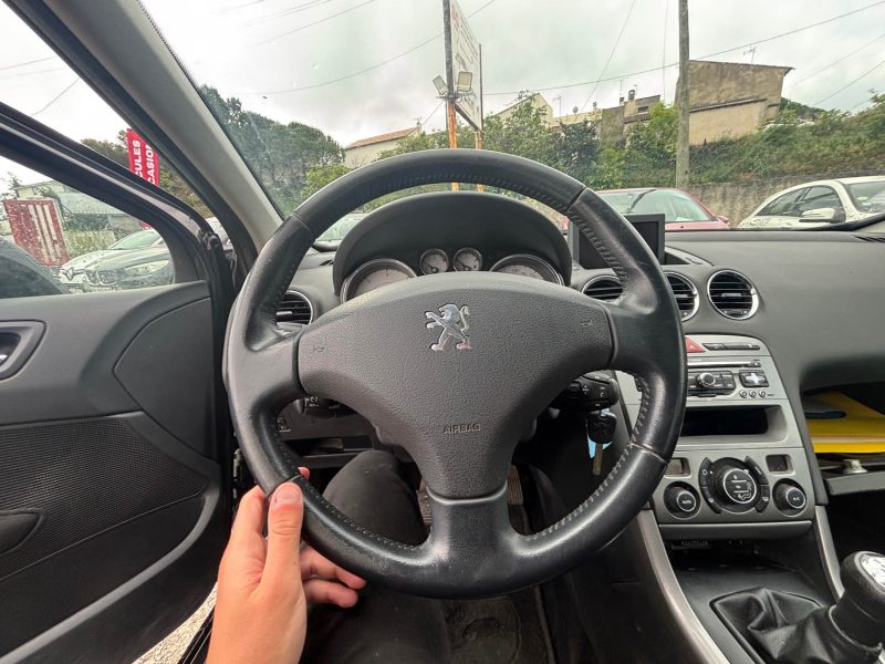 PEUGEOT 308 1.6 HDI 92 PREMIUM PACK 2011