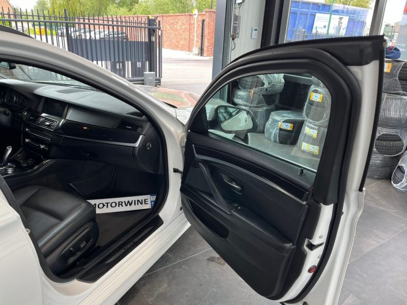 🚗 BMW SÉRIE 5 518d 2.0D 150 Ch 16V TURBO ⚙️ 🔗 Attelage 📱 Bluetooth 🪑 Intérieur cuir