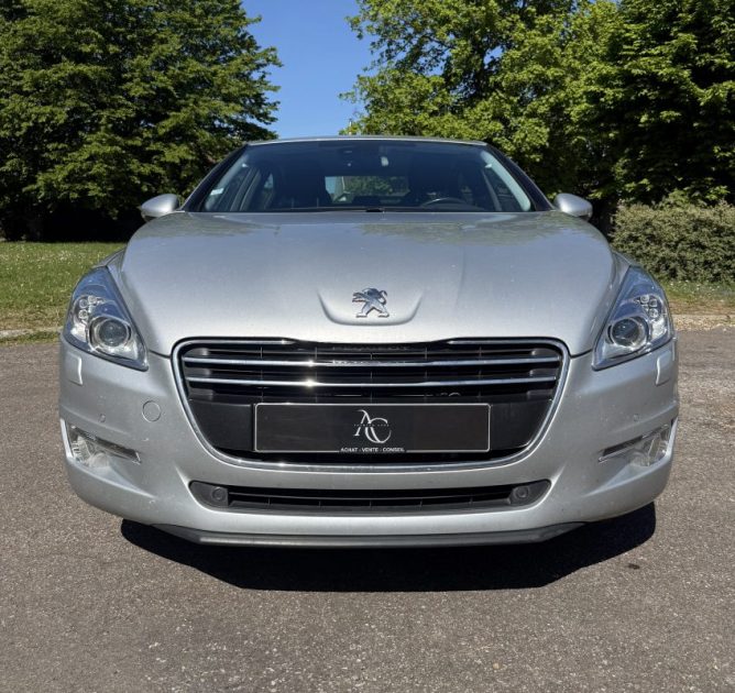 PEUGEOT 508 2.0 hdi 163ch FELINE SIÈGES CHAUFFANT/ COFFRE ÉLECTRIQUE / FEUX LED