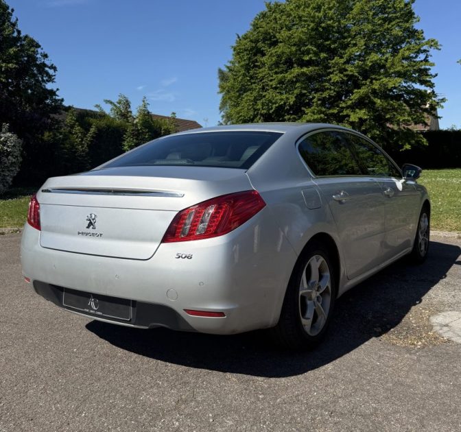 PEUGEOT 508 2.0 hdi 163ch FELINE SIÈGES CHAUFFANT/ COFFRE ÉLECTRIQUE / FEUX LED