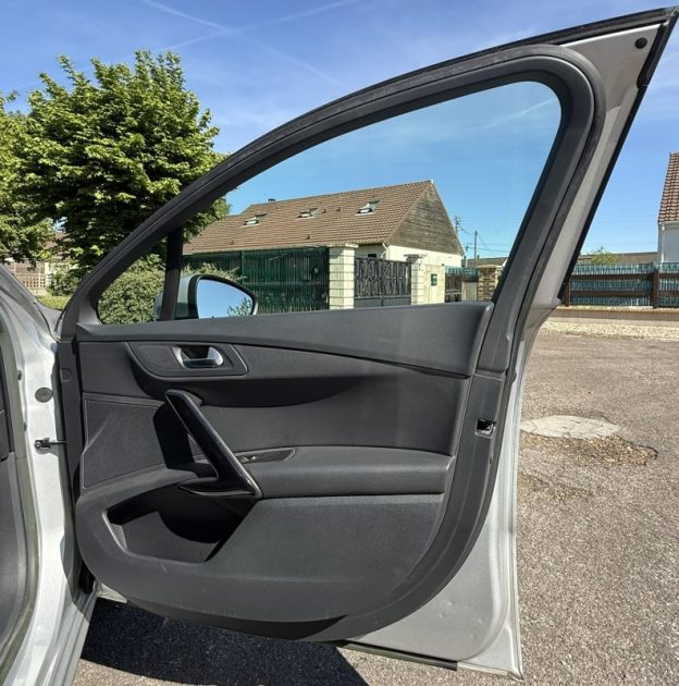 PEUGEOT 508 2.0 hdi 163ch FELINE SIÈGES CHAUFFANT/ COFFRE ÉLECTRIQUE / FEUX LED