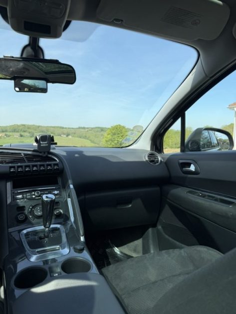 PEUGEOT 3008 1.6 e-hdi 115ch ALLURE AFFICHAGE TÊTE HAUTE/ TOIT PANORAMIQUE / BLUETOOTH