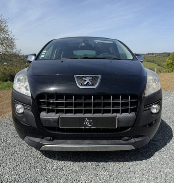 PEUGEOT 3008 1.6 e-hdi 115ch ALLURE AFFICHAGE TÊTE HAUTE/ TOIT PANORAMIQUE / BLUETOOTH