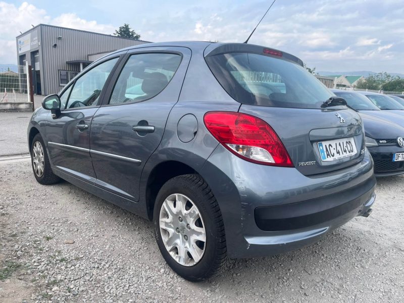 Peugeot 207 1.4i 95 Ch Garantie 