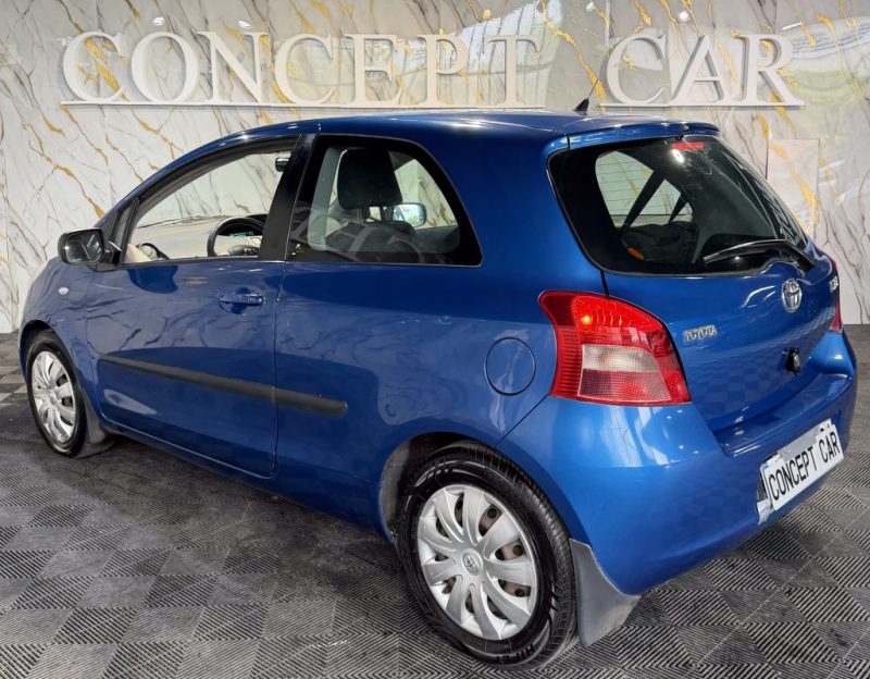 TOYOTA YARIS 1.3 VVT_ISOL 2007 - 80 324Kms - Premier Main - Parfait Etat - Suivit toyota