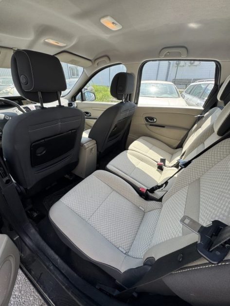 RENAULT SCENICIII 1.4 TCE 130 EXPRESSION 2011 GARANTIE 