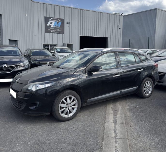 RENAULT MEGANEIII ESTATE 1.5 DCI 110CH FAP AUTHENTIQUE ECO² 2011 GARANTIE 