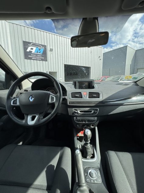 RENAULT MEGANEIII ESTATE 1.5 DCI 110CH FAP AUTHENTIQUE ECO² 2011 GARANTIE 