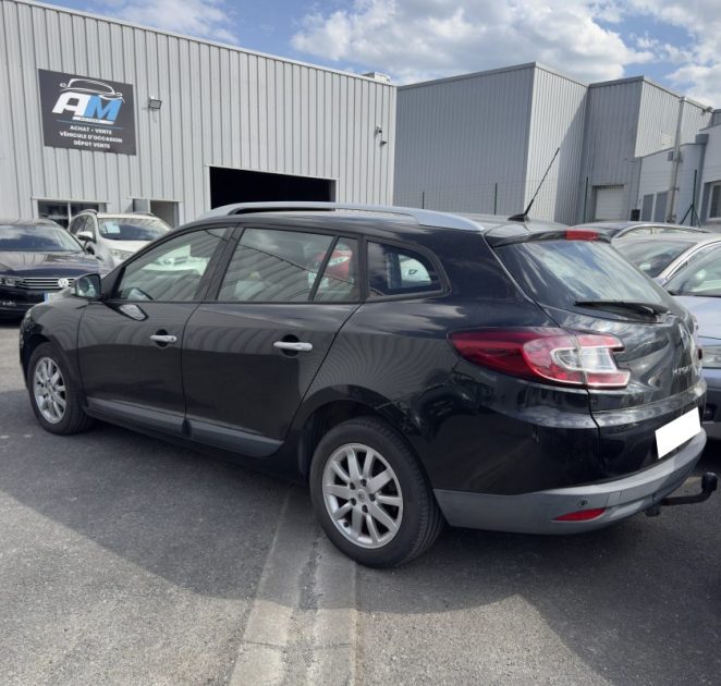 RENAULT MEGANEIII ESTATE 1.5 DCI 110CH FAP AUTHENTIQUE ECO² 2011 GARANTIE 