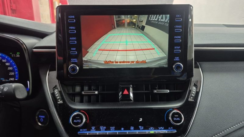 TOYOTA COROLLA TOURING SPORTS 184cv DYNAMIC BUSINESS/1 ERE MAIN/TVA RECUPERABLE