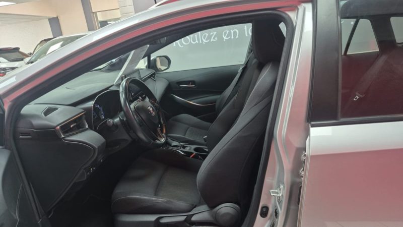 TOYOTA COROLLA TOURING SPORTS 184cv DYNAMIC BUSINESS/1 ERE MAIN/TVA RECUPERABLE