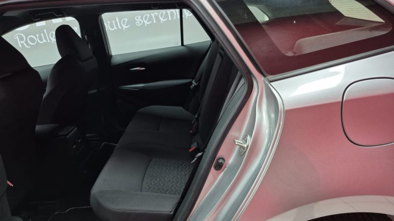 TOYOTA COROLLA TOURING SPORTS 184cv DYNAMIC BUSINESS/1 ERE MAIN/TVA RECUPERABLE