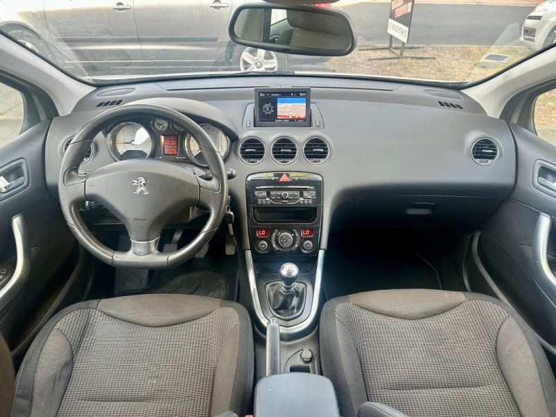 PEUGEOT 308 1.6 e-HDI 115 STYLE  