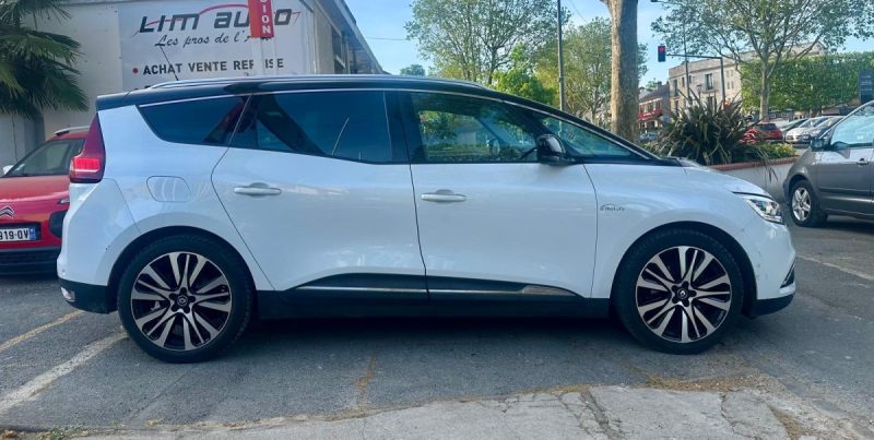 RENAULT GRAND SCENIC IV 1.6 DCI 160 Initiale Paris EDC 