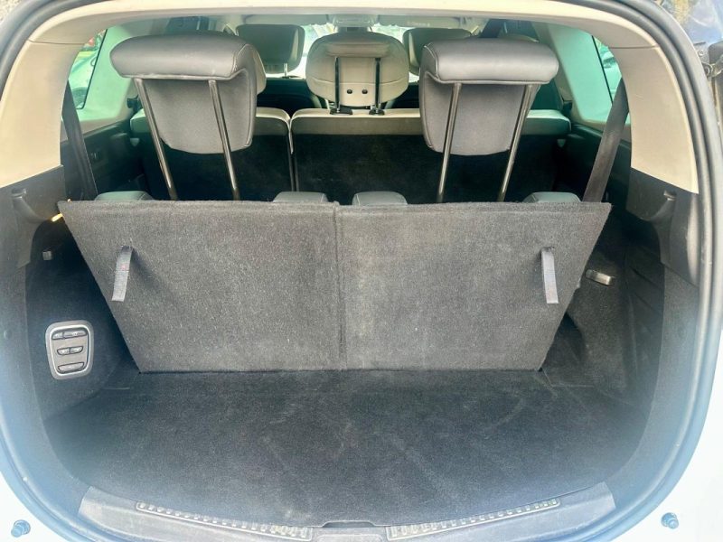 RENAULT GRAND SCENIC IV 1.6 DCI 160 Initiale Paris EDC 