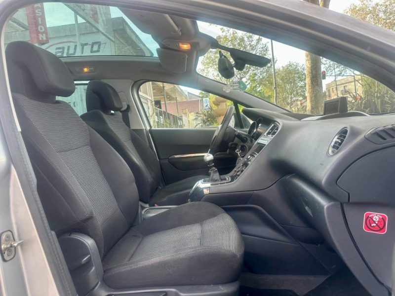 PEUGEOT 5008 2.0 HDI 150 PREMIUM PACK 7 Places