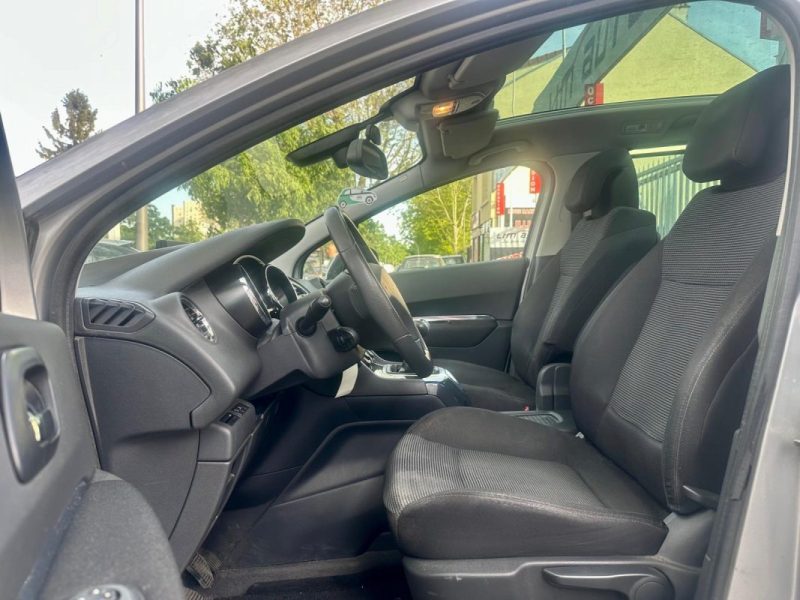PEUGEOT 5008 2.0 HDI 150 PREMIUM PACK 7 Places