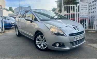 PEUGEOT 5008 2.0 HDI 150 PREMIUM PACK 7 Places