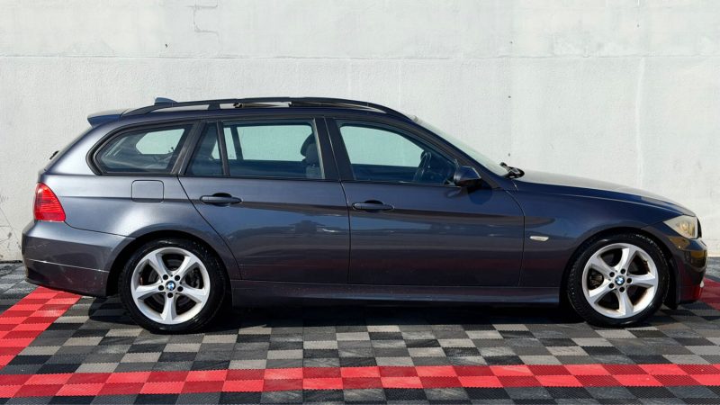 B.M.W. SERIE 3 TOURING 320D 177 Cv PREMIERE