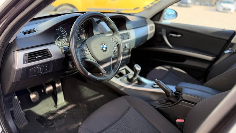 B.M.W. SERIE 3 TOURING 320D 177 Cv PREMIERE