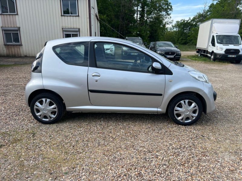 CITROEN C1 1.0 i 68 ch CONFORT 3P