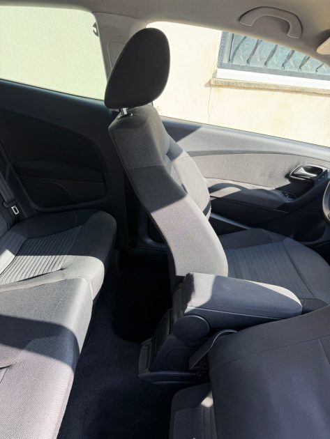 VOLKSWAGEN POLO 1.6 TDI 90 CONFORTLINE