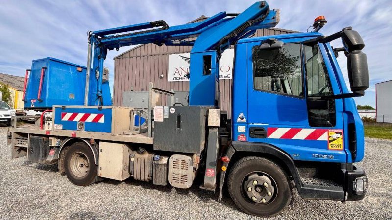 IVECO ML100E18K PORTEUR EUROCARGO 100E18 NACELLE 14 METRES 4X2 2010