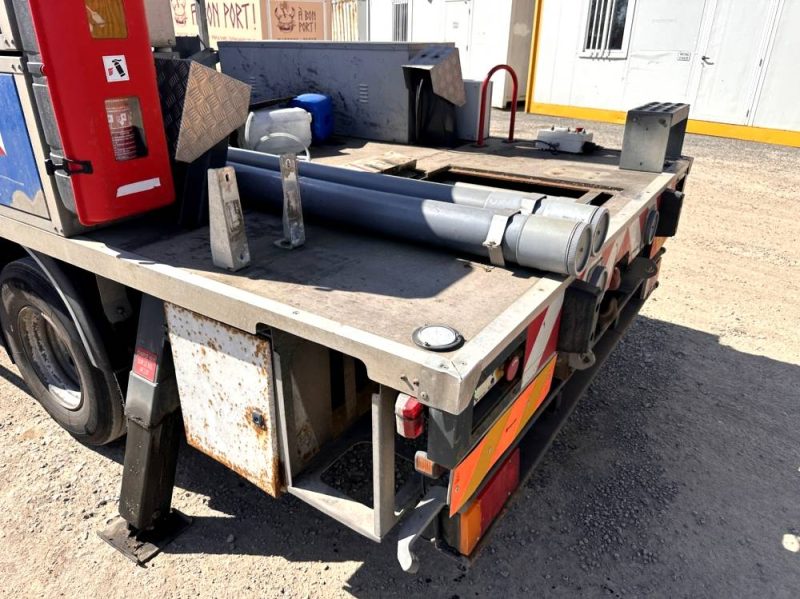 IVECO ML100E18K PORTEUR EUROCARGO 100E18 NACELLE 14 METRES 4X2 2010