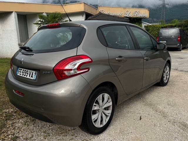 PEUGEOT 208 1.0 VTI 70 CV ACTIVE 5 PORTES ENTRETIEN DISTRIBUTION OK FAIBLE KILOMÉTRAGE 2015