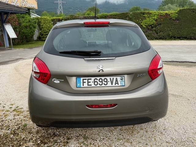 PEUGEOT 208 1.0 VTI 70 CV ACTIVE 5 PORTES ENTRETIEN DISTRIBUTION OK FAIBLE KILOMÉTRAGE 2015