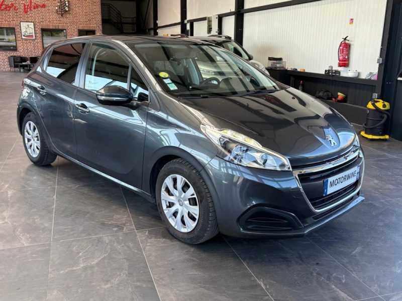 🚗 PEUGEOT 208 1.6 BLUEHDI 100ch ♨️Sièges chauffants❄️Climatisation📱 Bluetooth