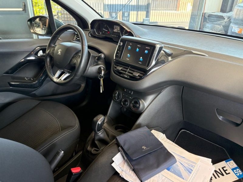 🚗 PEUGEOT 208 1.6 BLUEHDI 100ch ♨️Sièges chauffants❄️Climatisation📱 Bluetooth
