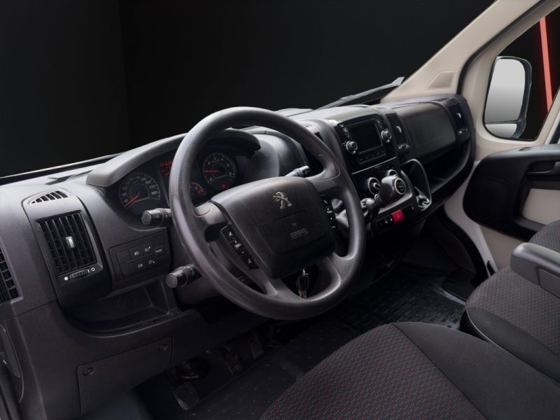 PEUGEOT BOXER 2.0 BlueHDI 110 cv L2H2 Cabine Approfondie Pro / 7 places / Attelage