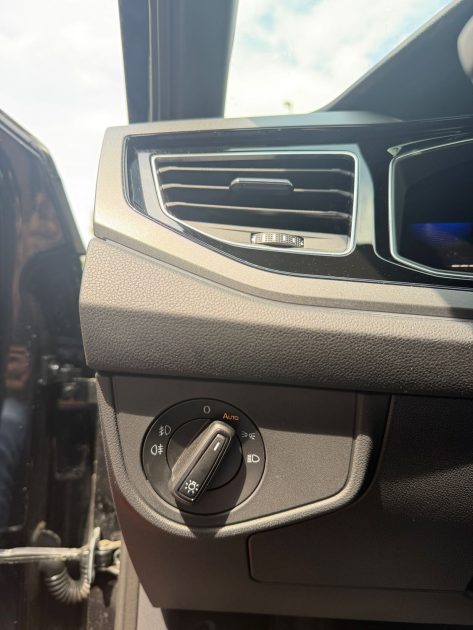 VOLKSWAGEN POLO 6 1.0 TSI 110CH R-LINE DSG7 - Virtual Cockpit - Camera 