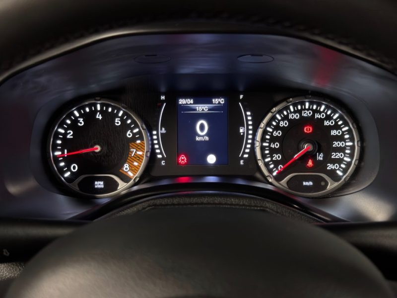 JEEP RENEGADE PHASE 2 T3 1.0 GSE 120 QUICKSILVER WINTER EDITION 2WD S&S TOIT OUVRANT - Garantie 1 an
