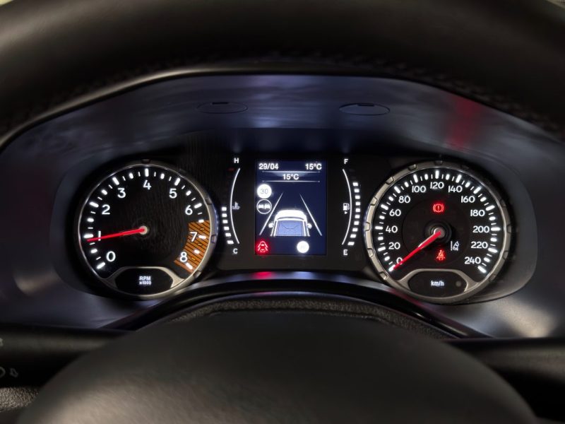 JEEP RENEGADE PHASE 2 T3 1.0 GSE 120 QUICKSILVER WINTER EDITION 2WD S&S TOIT OUVRANT - Garantie 1 an