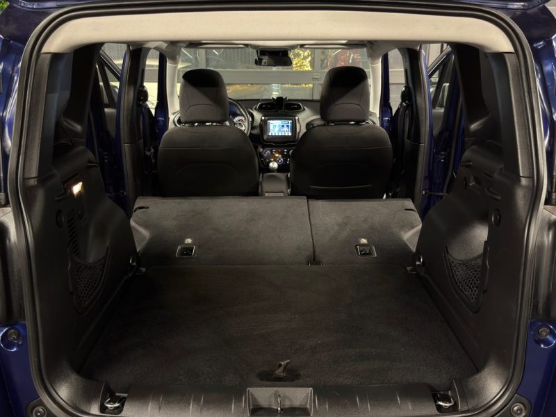 JEEP RENEGADE PHASE 2 T3 1.0 GSE 120 QUICKSILVER WINTER EDITION 2WD S&S TOIT OUVRANT - Garantie 1 an