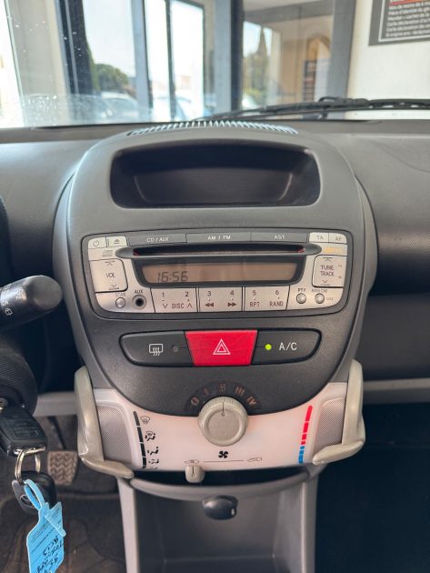TOYOTA AYGO 1.0I VVT-I 68cv - 120500km - Embrayage Changé Récemment et Révisée - Garantie 12 mois