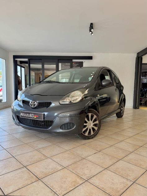 TOYOTA AYGO 1.0I VVT-I 68cv - 120500km - Embrayage Changé Récemment et Révisée - Garantie 12 mois