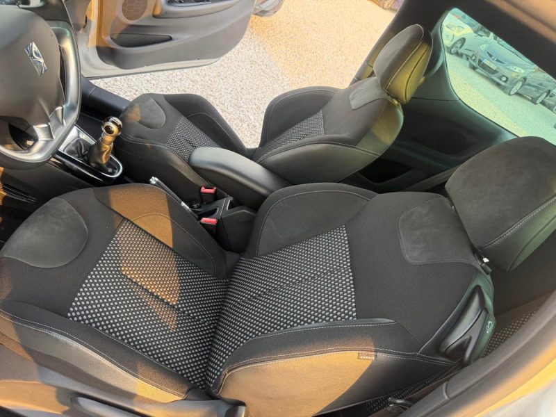 CITROEN DS3 1.6 VTI 120CV SO CHIC  2012