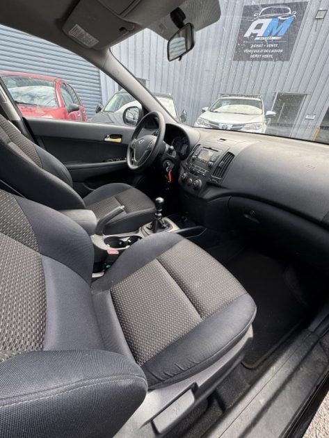 HYUNDAI I30 1.6 CRDi 90CV Clim Garantie