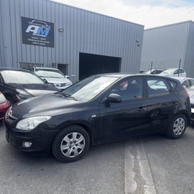 HYUNDAI I30 1.6 CRDi 90CV Clim Garantie
