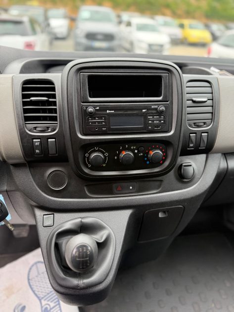 RENAULT TRAFIC L1H1 1000 1.6 DCI 120CH CONFORT EURO6 TVA RECUPERABLE